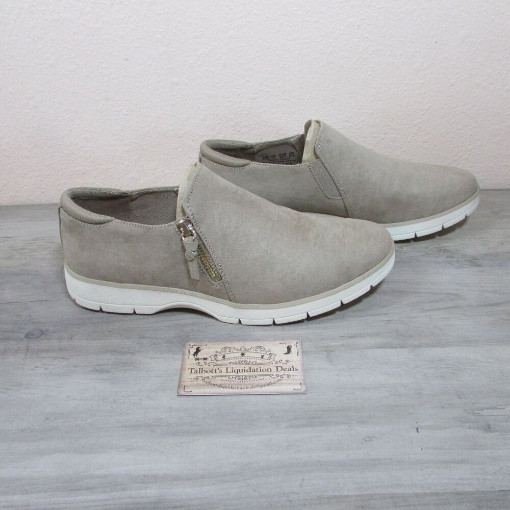 Dr.Scholl's Women's 9.5W Nice Day Now Slip On Shoe Taupe